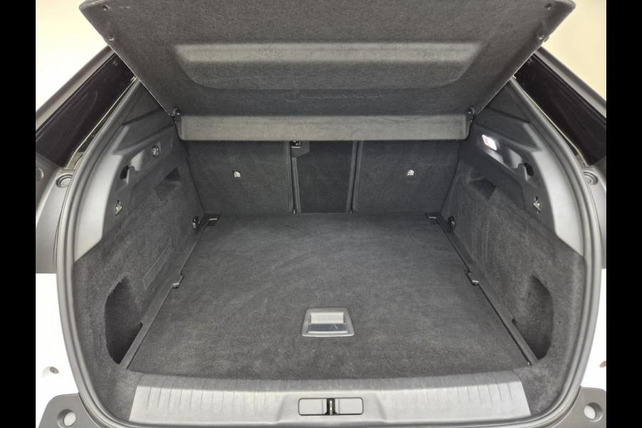 Peugeot 3008 1.2 Hybrid 136 GT Automaat | Navigatie | 360° camera | Kofferklep elektrisch | Stoel/Stuurverwarming | Apple Carplay/Android Auto Draadloos |