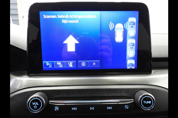 Ford FOCUS Wagon 1.0 EcoBoost 125PK Titanium Business NAVI/CAMERA/LED/B&O/EL.KLEP/16"LMV!