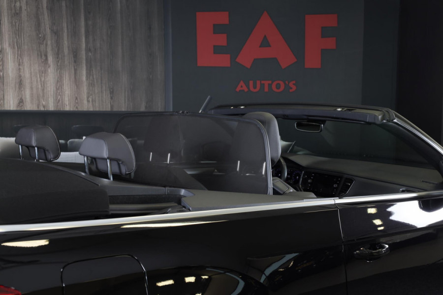 Volkswagen T-Roc Cabrio 1.5 TSI R-Line / AUT / Acc / Digital Cockpit / Lane Assist / Dode Hoek / Leder / Camera / Navi / 20 Inch
