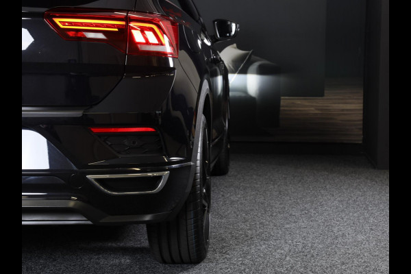 Volkswagen T-Roc Cabrio 1.5 TSI R-Line / AUT / Acc / Digital Cockpit / Lane Assist / Dode Hoek / Leder / Camera / Navi / 20 Inch