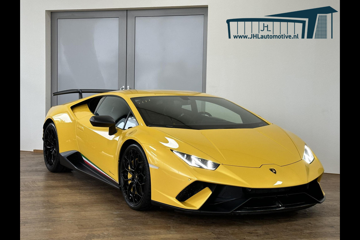 Lamborghini Huracan *Performante*1e EIG*1e LAK*CARPLAY*CRUISE*CAMERA* Lamborghini Huracan *Performante*1e EIG*1e LAK*CARPLAY*CRUISE*CAMERA*