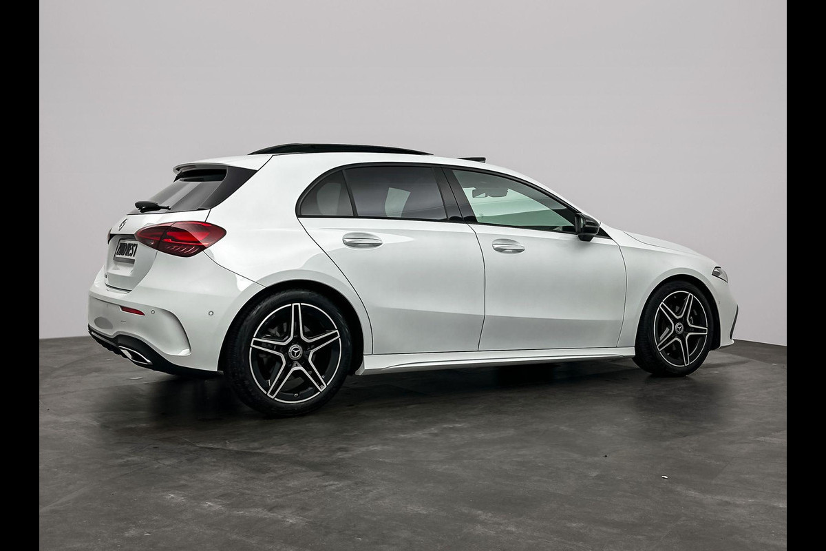 Mercedes-Benz A-Klasse 200 AMG Premium Pano ACC Sfeer Camera Mercedes-Benz A-Klasse 200 AMG Premium Pano ACC Sfeer Camera