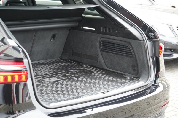 Audi A6 AVANT 45 TFSI Quattro S Line | ACC | PANO | LANE-ASSIST