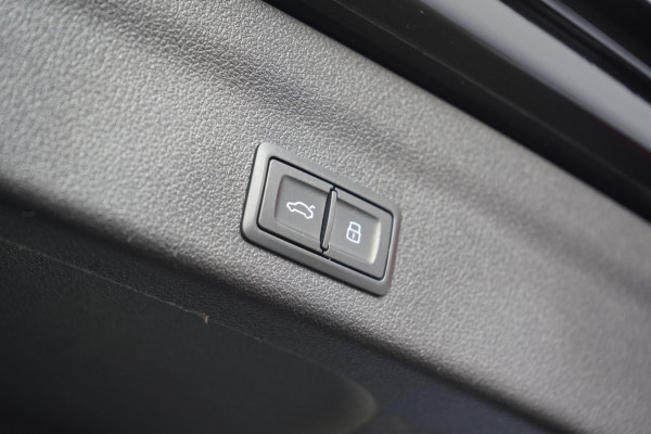 Audi A6 AVANT 45 TFSI Quattro S Line | ACC | PANO | LANE-ASSIST
