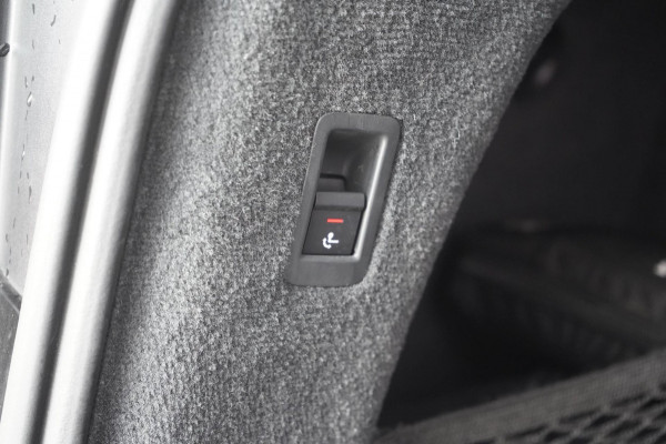 Audi A6 AVANT 45 TFSI Quattro S Line | ACC | PANO | LANE-ASSIST