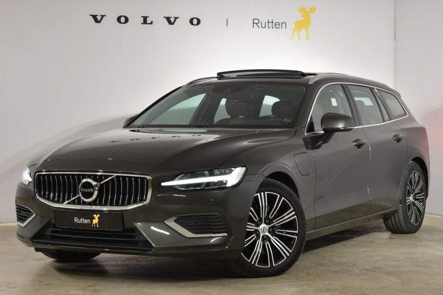 Volvo V60 T8 390PK Automaat AWD Inscription Cruise control/ Climate control/ On Call/ Trekhaak/ Parkeersensoren met camera/ Navigatie/ Elektrische achterklep/ Elektrische stoel