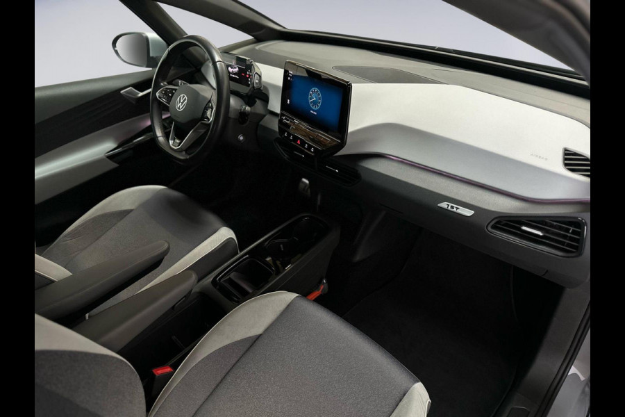 Volkswagen ID.3 First Plus 58 kWh, luxe uitvoering, eerste eigenaar, achteruitrijcamera, Nederlandse auto met nationale auto pas