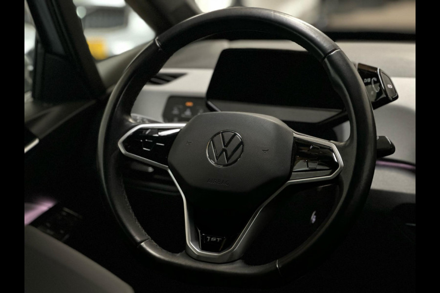 Volkswagen ID.3 First Plus 58 kWh, luxe uitvoering, eerste eigenaar, achteruitrijcamera, Nederlandse auto met nationale auto pas