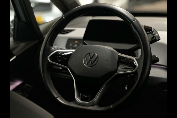 Volkswagen ID.3 First Plus 58 kWh, luxe uitvoering, eerste eigenaar, achteruitrijcamera, Nederlandse auto met nationale auto pas