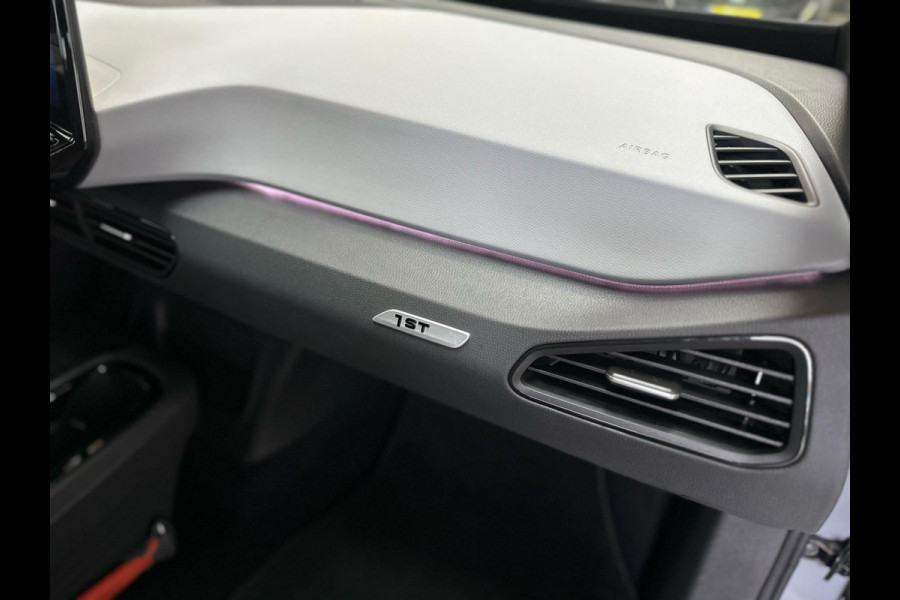 Volkswagen ID.3 First Plus 58 kWh, luxe uitvoering, eerste eigenaar, achteruitrijcamera, Nederlandse auto met nationale auto pas
