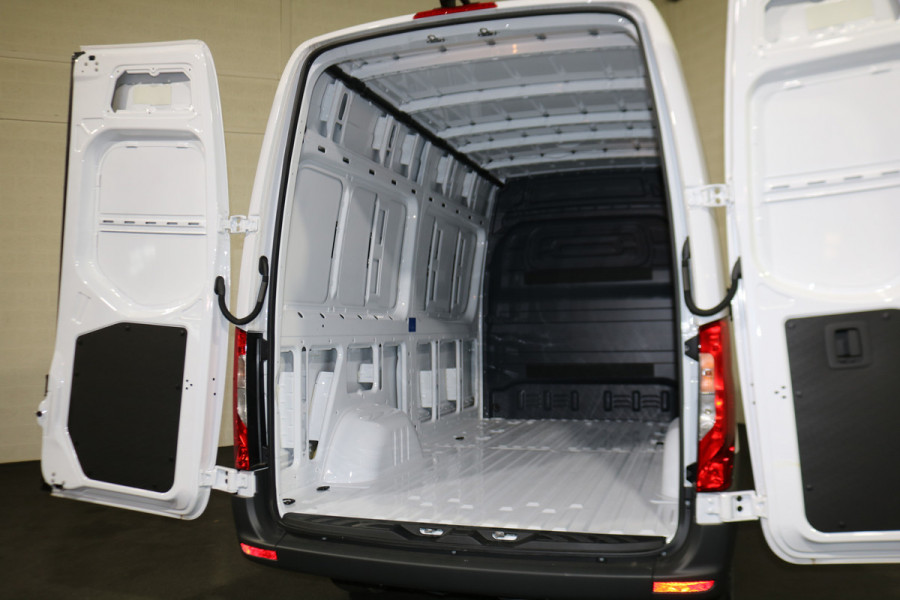Mercedes-Benz Sprinter 317 CDI L2 H2 Airco Mbux Camera