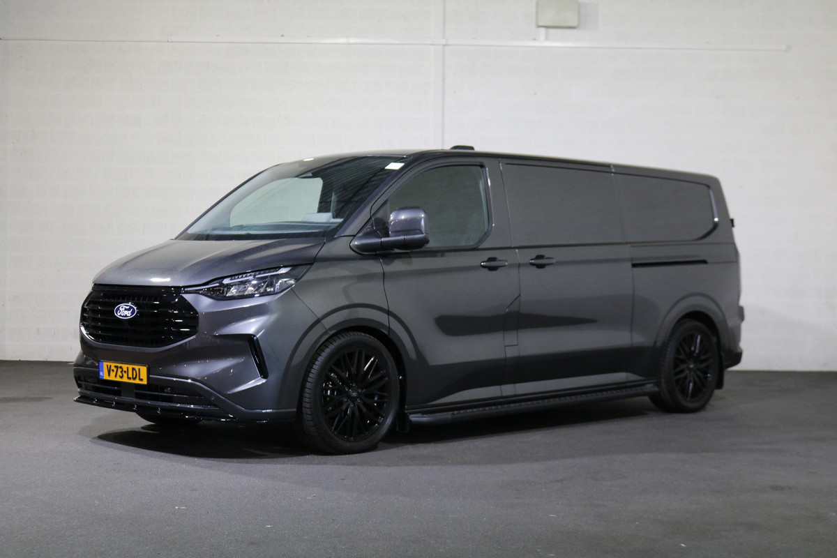 Ford Transit Custom 2.0 TDCI L2 H1 136pk Automaat Black Edition 2x Schuifdeur Ford Transit Custom 2.0 TDCI L2 H1 136pk Automaat Black Edition 2x Schuifdeur