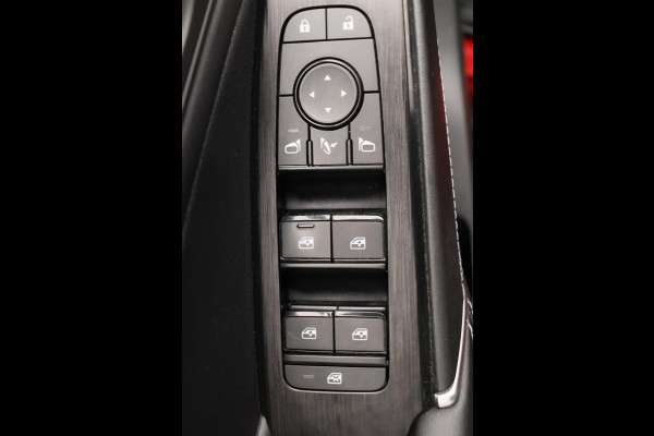 Nissan QASHQAI 1.5 e-Power 190pk Business Design *TREKHAAK* Camera Keyless Panoramadak Stoelverwarming