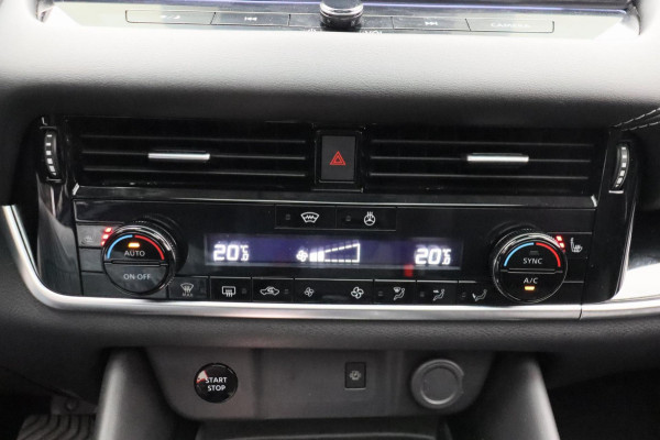 Nissan QASHQAI 1.5 e-Power 190pk Business Design *TREKHAAK* Camera Keyless Panoramadak Stoelverwarming