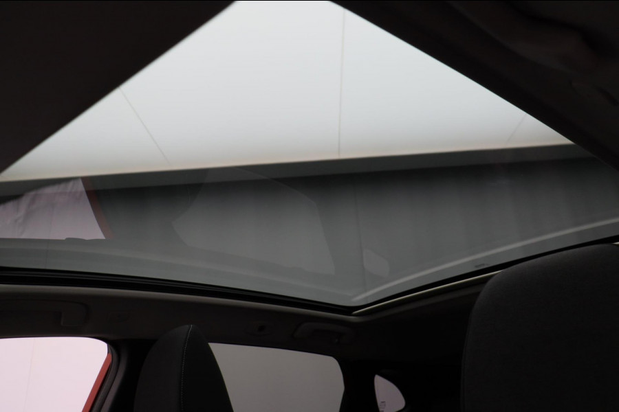Nissan QASHQAI 1.5 e-Power 190pk Business Design *TREKHAAK* Camera Keyless Panoramadak Stoelverwarming