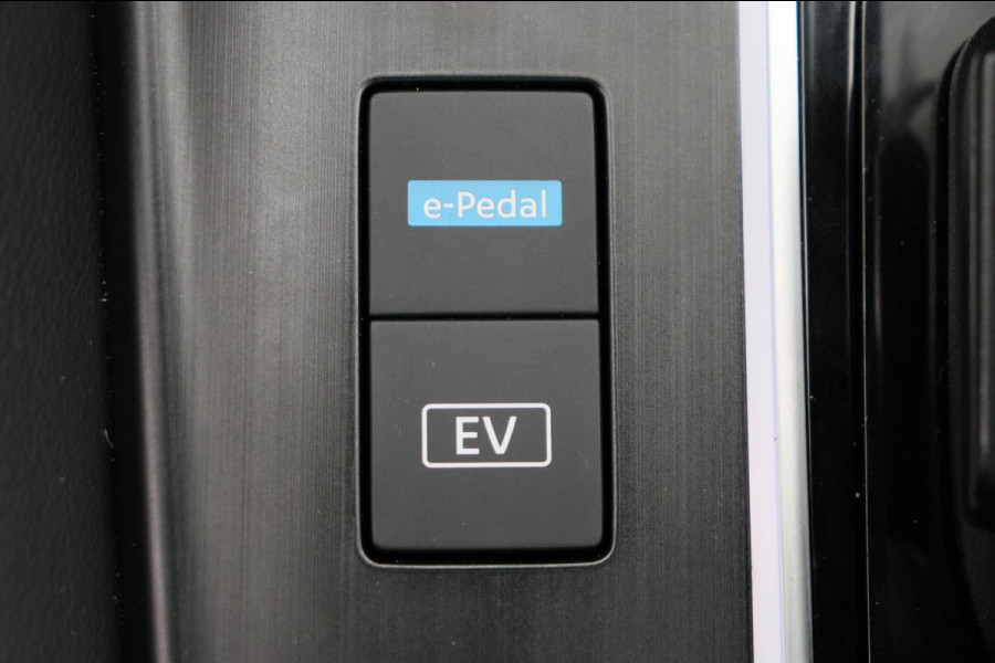Nissan QASHQAI 1.5 e-Power 190pk Business Design *TREKHAAK* Camera Keyless Panoramadak Stoelverwarming
