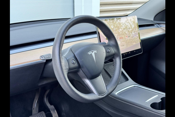 Tesla Model Y Long Range AWD 75 kWh