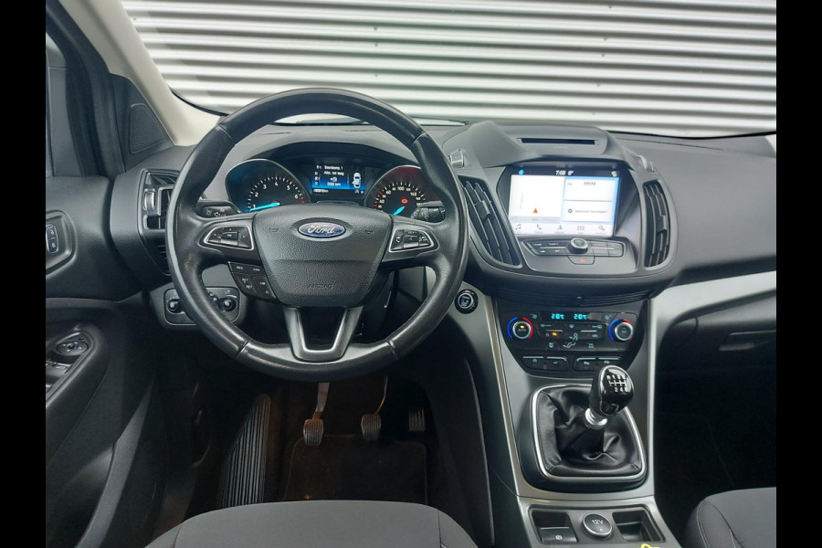 Ford Kuga 1.5 EcoBoost Titanium ,airco,cruise,parkeersensoren,navigatie/camera,afneembaretrekhaak,
