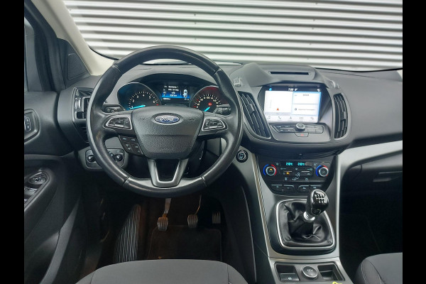 Ford Kuga 1.5 EcoBoost Titanium ,airco,cruise,parkeersensoren,navigatie/camera,afneembaretrekhaak,