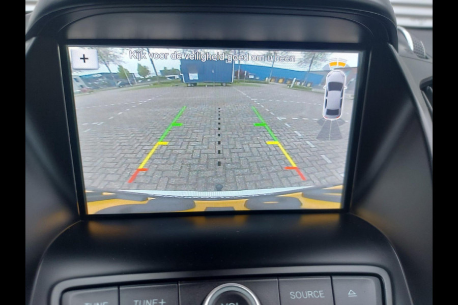 Ford Kuga 1.5 EcoBoost Titanium ,airco,cruise,parkeersensoren,navigatie/camera,afneembaretrekhaak,
