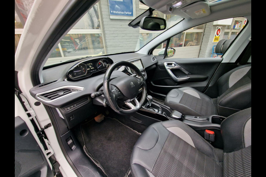 Peugeot 2008 1.2 PureTech Allure|automaat|Pano|Trekhaak|Parelmoer|Cruise|Carplay|