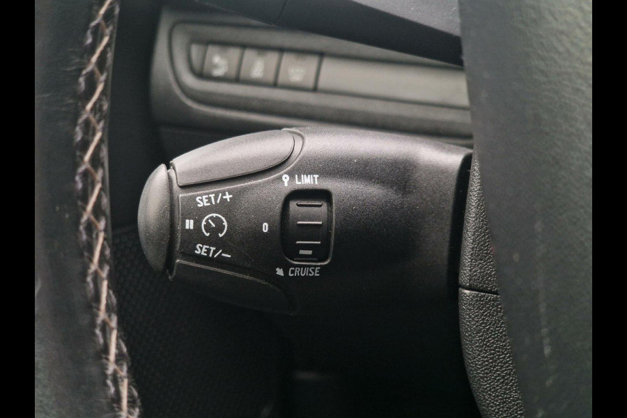 Peugeot 2008 1.2 PureTech Allure|automaat|Pano|Trekhaak|Parelmoer|Cruise|Carplay|