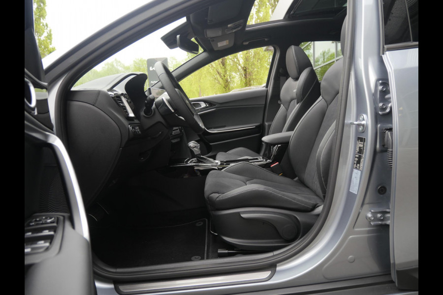 Kia Xceed 1.5 T-GDi GT-Line Schuif/kanteldak | Stoel & Stuurverwarming | Navi | Carplay | Camera