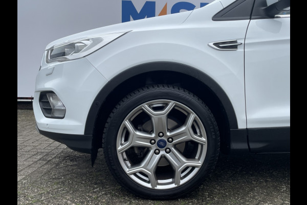 Ford Kuga 1.5 EcoB. Titanium TREKHAAK/PANO/CAMERA/ELEKTR.ACHTERKLEP/XENON