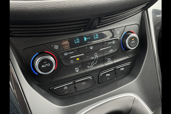 Ford Kuga 1.5 EcoB. Titanium TREKHAAK/PANO/CAMERA/ELEKTR.ACHTERKLEP/XENON