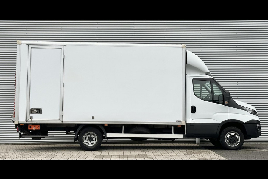 Iveco Daily 35C18 3.0 180pk Bakwagen met laadklep Automaat