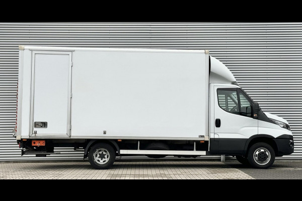 Iveco Daily 35C18 3.0 180pk Bakwagen met laadklep Automaat