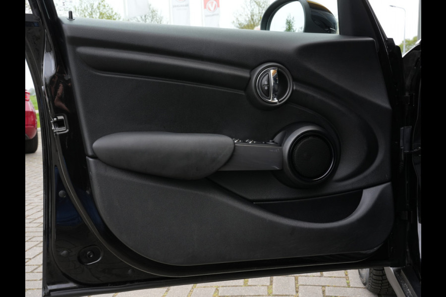 MINI Cooper 1.5 Automaat | Navigatie | Android/Apple Carplay slechts 32.406KM!!