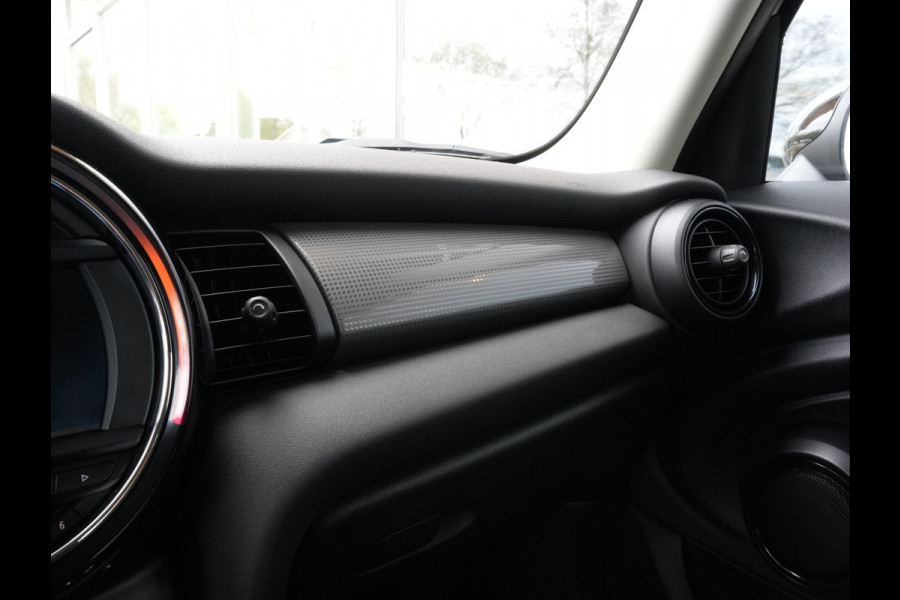 MINI Cooper 1.5 Automaat | Navigatie | Android/Apple Carplay slechts 32.406KM!!