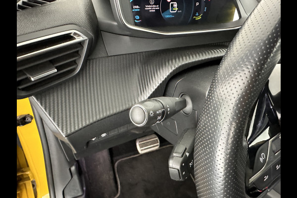 Peugeot e-208 EV GT Pack 50 kWh [ 3-Fase ] (INCL-BTW) *FULL-LED | DIGI-COCKPIT | BLIS | CAMERA | 1/2-LEATHER | HEATED-SEATS | NAVI-FULLMAP | LANE-ASSIST | KEYLESS | DAB | SPORT-SEATS | 17"ALU*