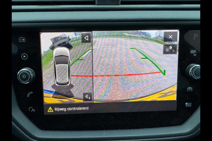 Seat Ibiza 1.0 TSI FR CARPLAY CLIMAAT CONTROL 17"LM VELGEN CAMERA PDC NL AUTO