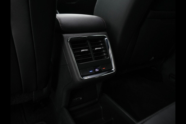 Škoda ENYAQ iV 80 [ 3-Fase ] (INCL-BTW) *PANO | FULL-LEATHER | ADAPT.CRUISE | HEAD-UP | MEMORY-PACK | FULL-LED | DIGI-COCKPIT | BLIND-SPOT | NAVI-FULLMAP | KEYLESS | CAMERA | SPORT-SEATS | KEYLESS | AMBIENT-LIGHT