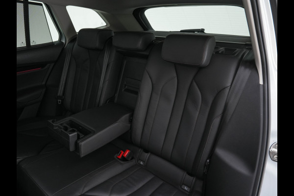 Škoda ENYAQ iV 80 [ 3-Fase ] (INCL-BTW) *PANO | FULL-LEATHER | ADAPT.CRUISE | HEAD-UP | MEMORY-PACK | FULL-LED | DIGI-COCKPIT | BLIND-SPOT | NAVI-FULLMAP | KEYLESS | CAMERA | SPORT-SEATS | KEYLESS | AMBIENT-LIGHT