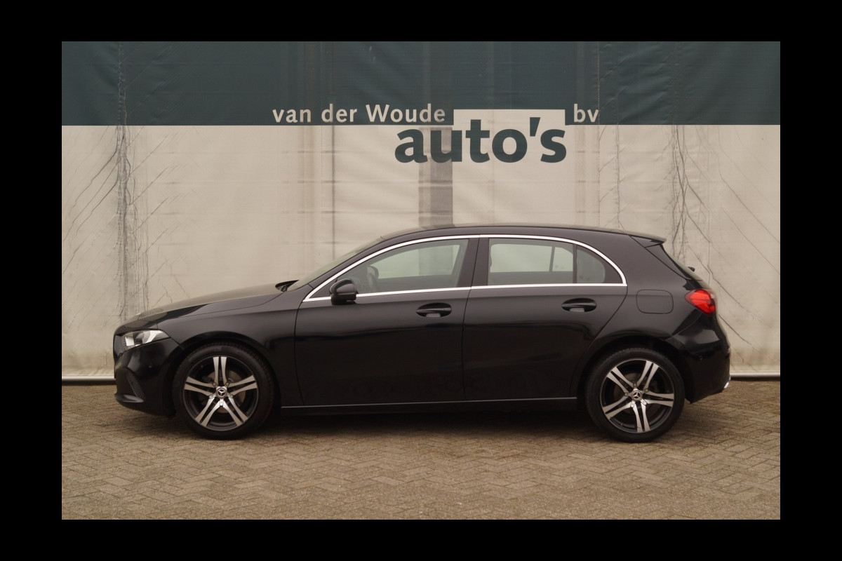 Mercedes-Benz A-Klasse 180 136pk Edition -NAVI-ECC-CAM-PDC- Mercedes-Benz A-Klasse 180 136pk Edition -NAVI-ECC-CAM-PDC-