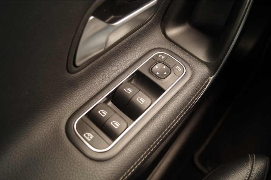 Mercedes-Benz A-Klasse 180 136pk Edition -NAVI-ECC-CAM-PDC-