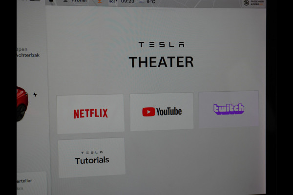 Tesla Model 3 Long Range AWD 75kWh 463PK FSD-Full Self Driving Meegeleverd Pakket Premium Audio 4wd AutoPilot Panoramadak Camera's Leer Adapti Stoel en achterbank verwarming Electr.Stoelen+Memory+Easy-Entry WiFi 1e Eigenaar Org. Nederlandse Auto Garantie op Accu/Motor tot 16-12-2027/192.000km