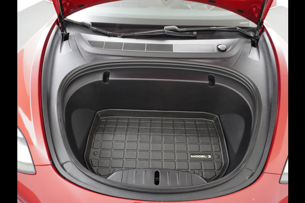 Tesla Model 3 Long Range AWD 75kWh 463PK FSD-Full Self Driving Meegeleverd Pakket Premium Audio 4wd AutoPilot Panoramadak Camera's Leer Adapti Stoel en achterbank verwarming Electr.Stoelen+Memory+Easy-Entry WiFi 1e Eigenaar Org. Nederlandse Auto Garantie op Accu/Motor tot 16-12-2027/192.000km