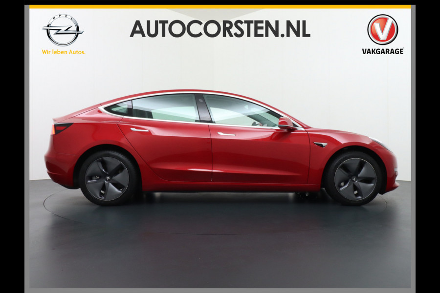 Tesla Model 3 Long Range AWD 75kWh 463PK FSD-Full Self Driving Meegeleverd Pakket Premium Audio 4wd AutoPilot Panoramadak Camera's Leer Adapti Stoel en achterbank verwarming Electr.Stoelen+Memory+Easy-Entry WiFi 1e Eigenaar Org. Nederlandse Auto Garantie op Accu/Motor tot 16-12-2027/192.000km