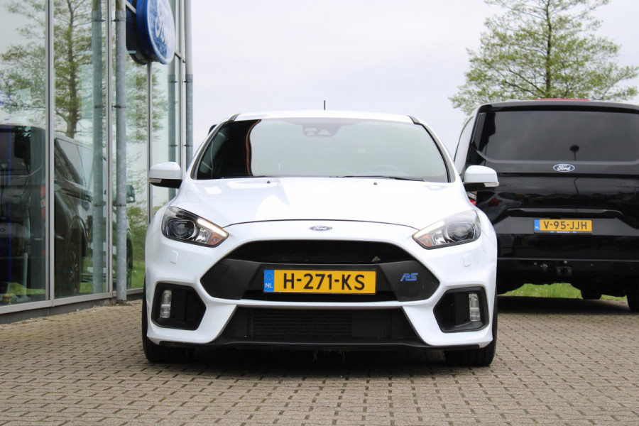 Ford Focus 2.3 RS | Dealeronderhouden | Winterpack | Comforstoelen | Launch Control |