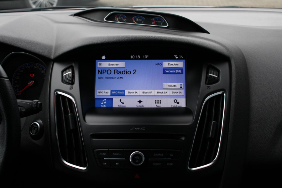 Ford Focus 2.3 RS | Dealeronderhouden | Winterpack | Comforstoelen | Launch Control |