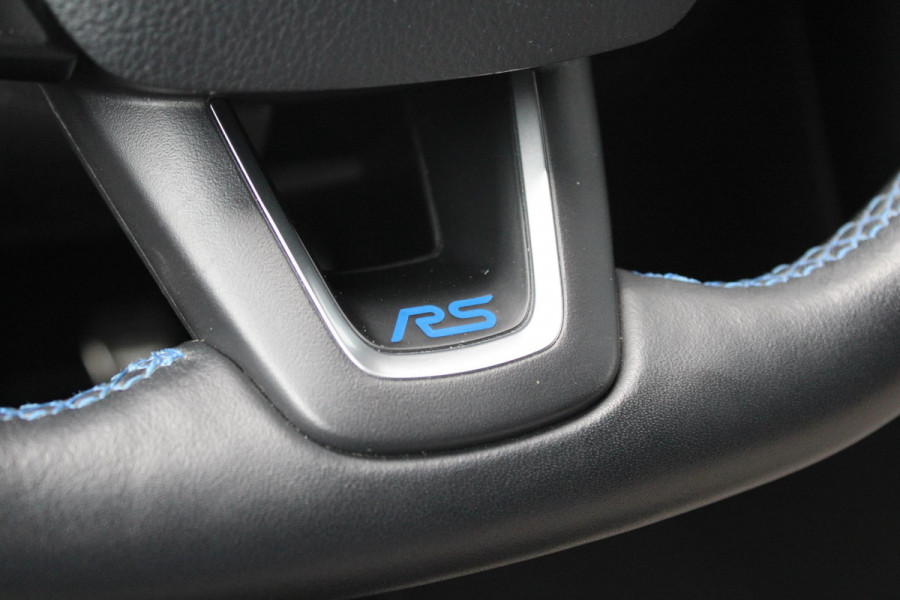 Ford Focus 2.3 RS | Dealeronderhouden | Winterpack | Comforstoelen | Launch Control |