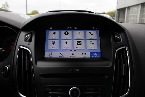 Ford Focus 2.3 RS | Dealeronderhouden | Winterpack | Comforstoelen | Launch Control |