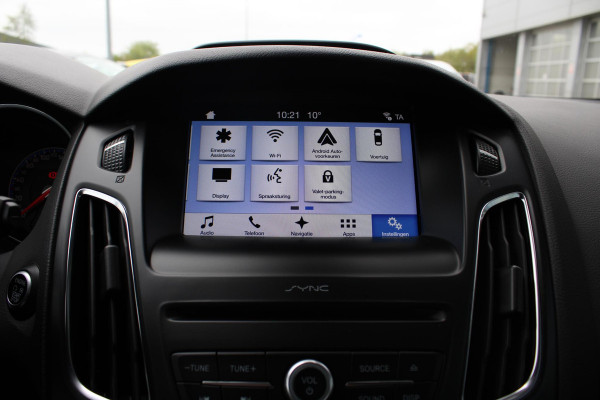 Ford Focus 2.3 RS | Dealeronderhouden | Winterpack | Comforstoelen | Launch Control |