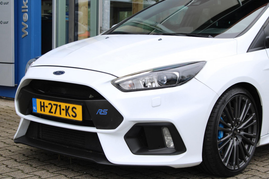 Ford Focus 2.3 RS | Dealeronderhouden | Winterpack | Comforstoelen | Launch Control |