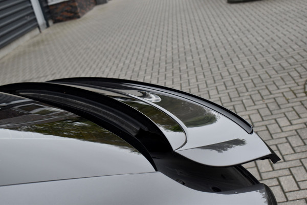 Porsche Cayenne Coupé 3.0 E-Hybrid 462pk | Panoramadak | Sport Chrono | Achterasbesturing | Trekhaak | 21'' Velgen | Leder Dashbord | Orig. NL |