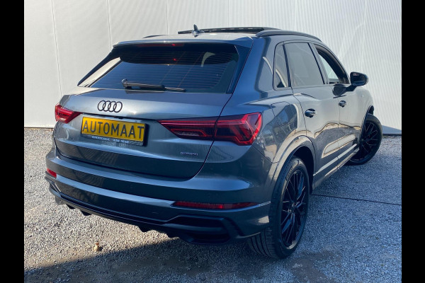Audi Q3 40 TFSI quattro S Line edition S line Black optic Pano Electr-Trekhaak ACC Keyless go pakket Carplay Draadloos